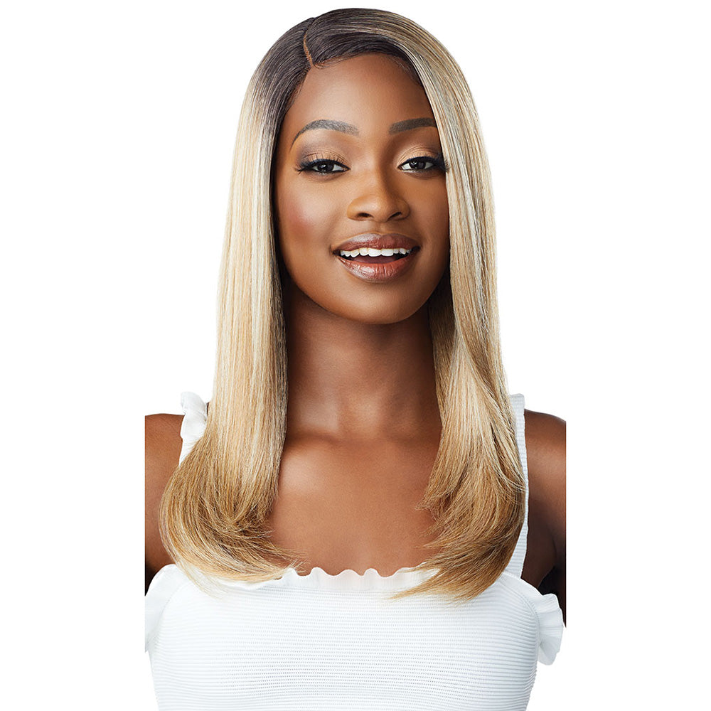 Outre EveryEyewear Every 4 Synthetic Hair Lace Front Wig